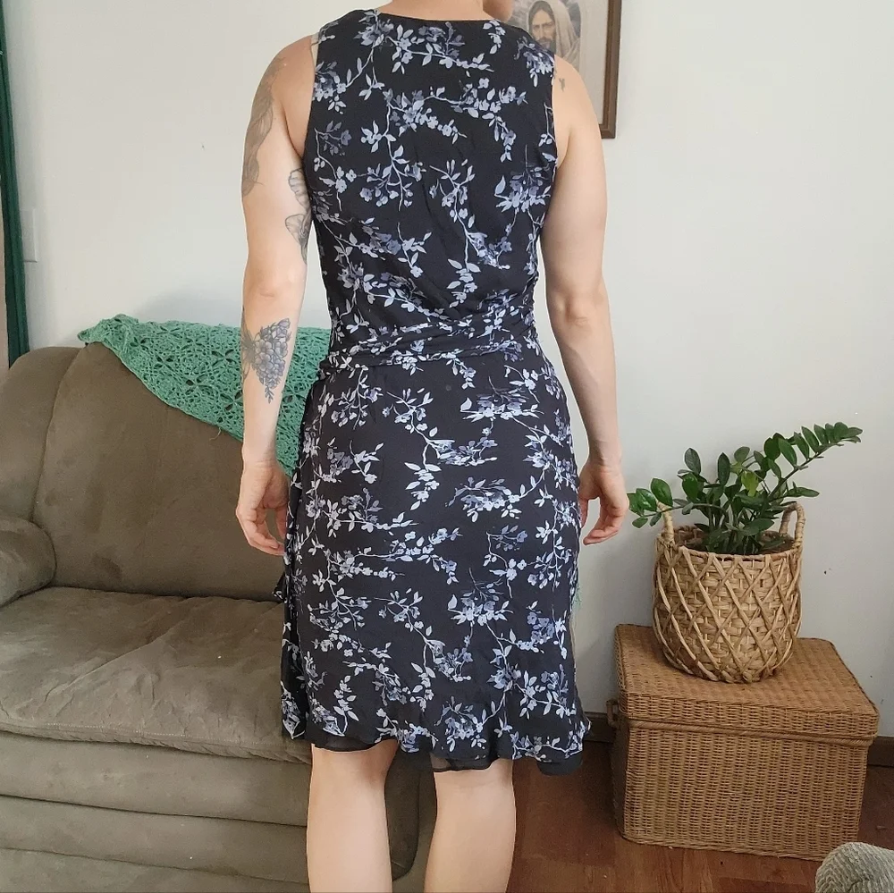 Vintage Casual Corner Silk Floral Sleeveless Knee Length Dress Size 6
